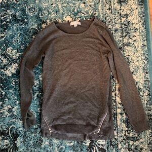 Women’s Gray Crewneck Shirt with Side Zippers
